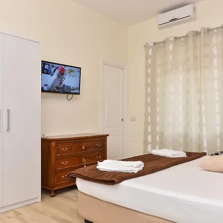Your Rhome Rome Room photo