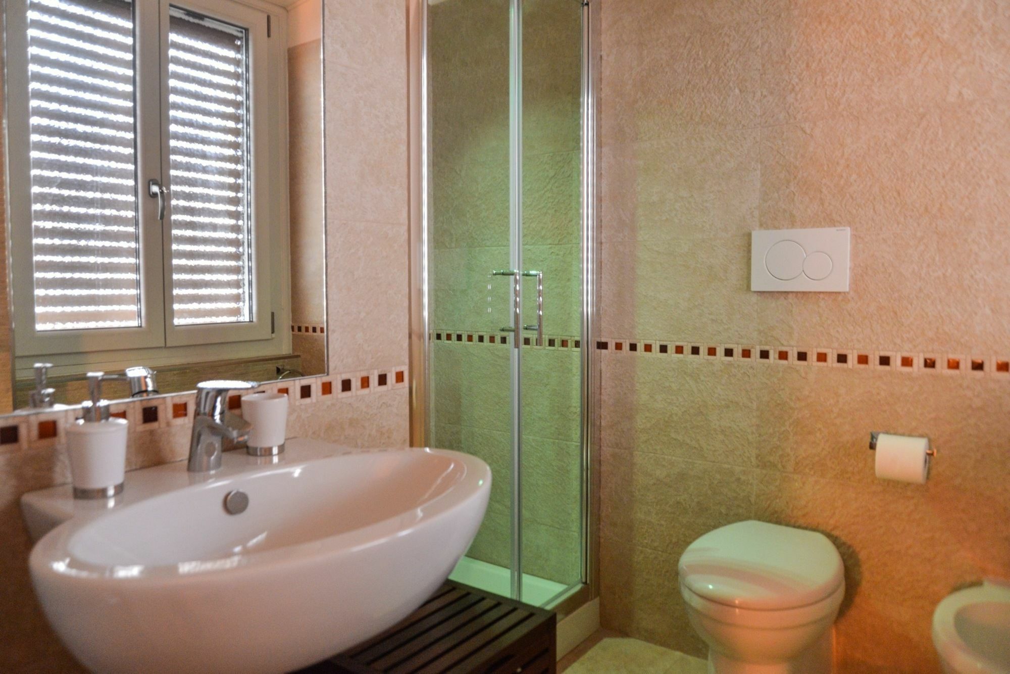Your Rhome Apartment Rom